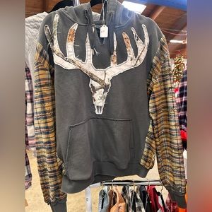 Cabelas brand hoodie. New sleeves added.